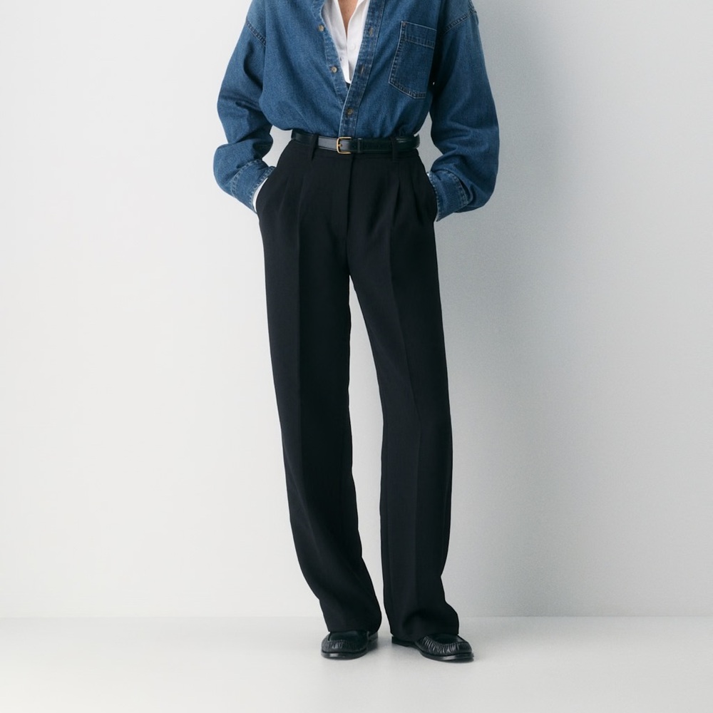 Aritzia Black Trousers
